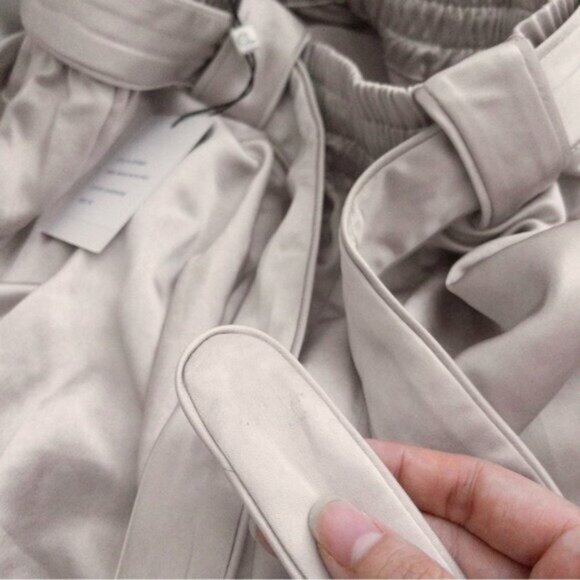 NWT Generation Love Maria Belted Satin Pant XS Champagne Wide Leg High Waisted - Picture 6 of 8